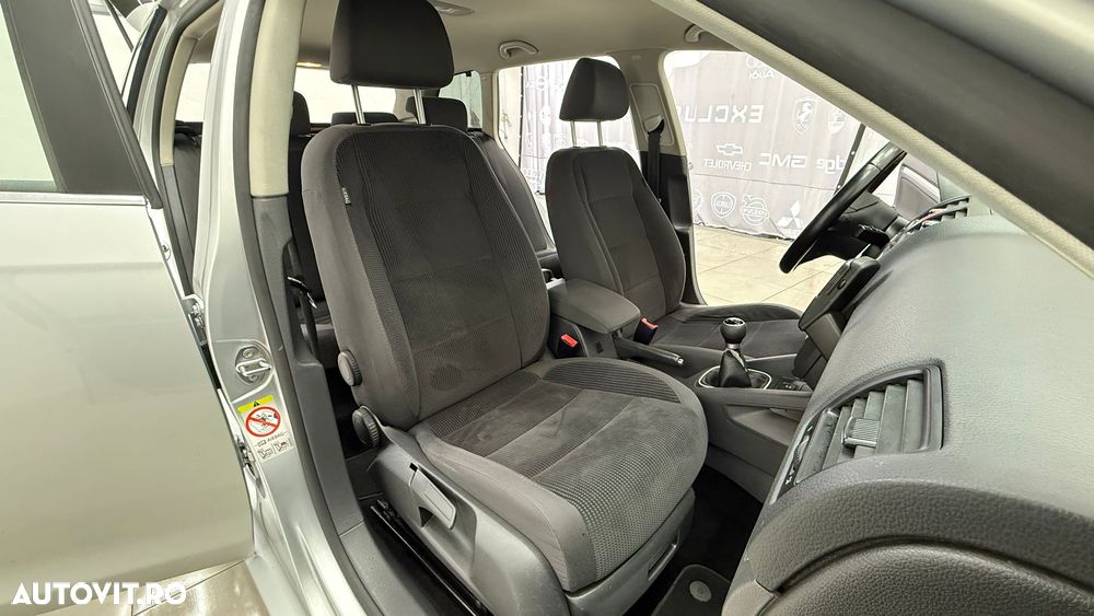 Volkswagen Golf 1.9 TDI Comfortline - 18