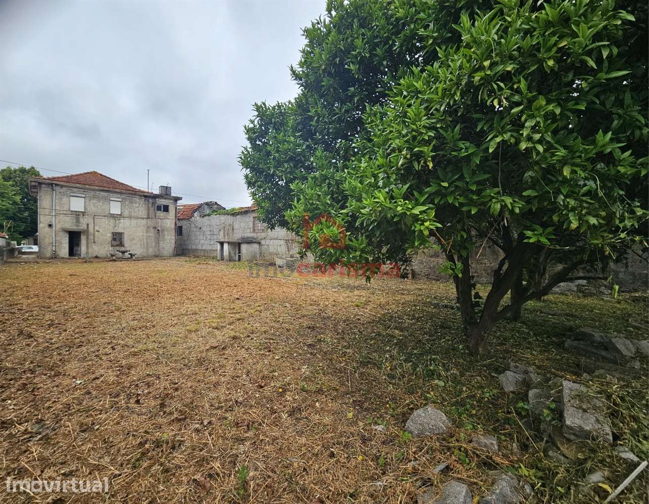 Moradia T3 para Restauro Total – Vila das Aves, Santo Tirso - Grande imagem: 2/18