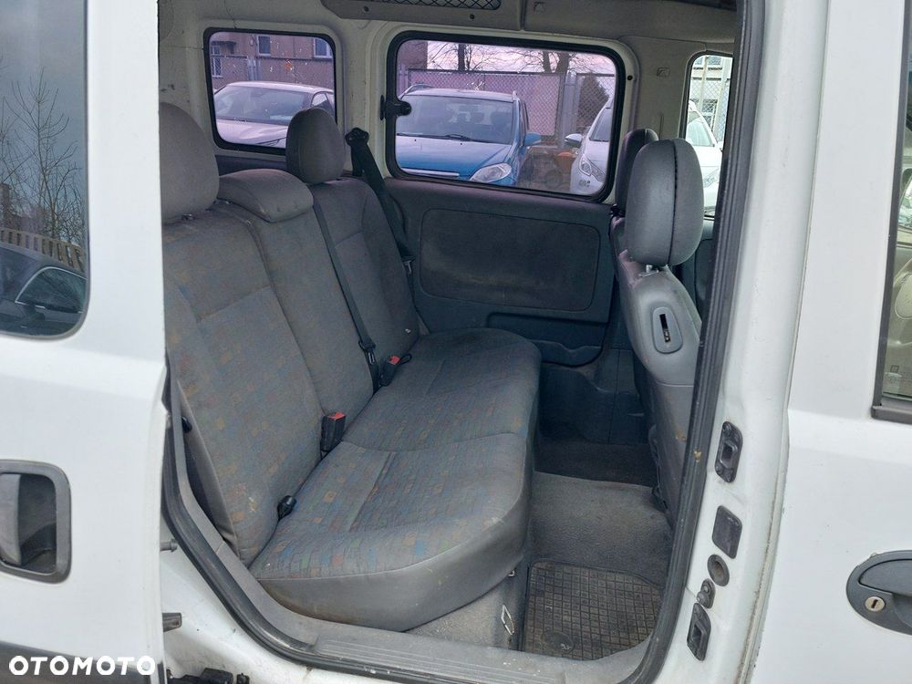 Opel Combo - 9