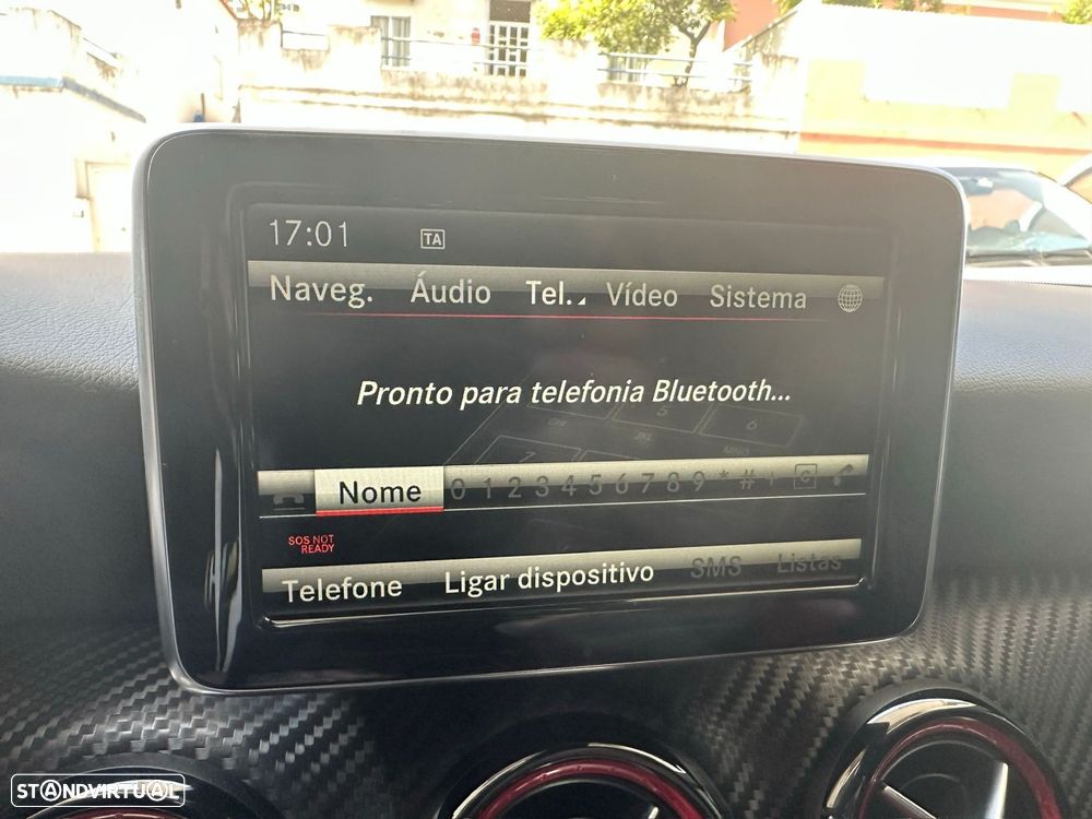 Mercedes-Benz A 45 AMG 4-Matic - 27