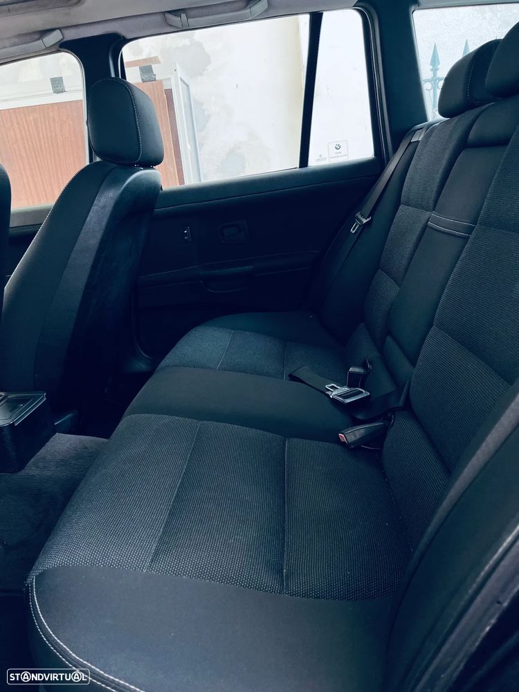 BMW 318 tds Touring - 10