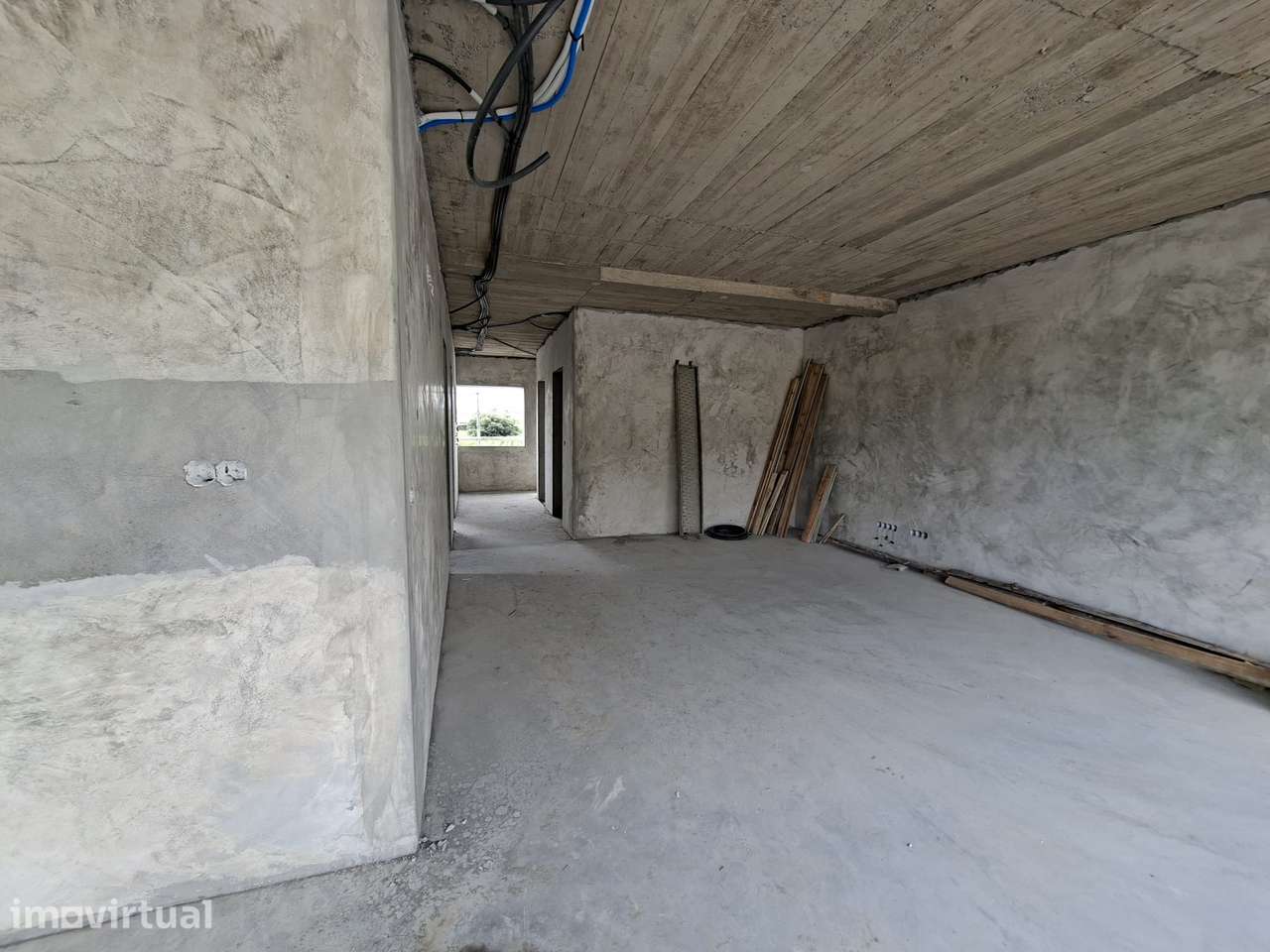 Apartamento T2 no Cabouco em construção " Chave na mão " - Grande imagem: 4/15