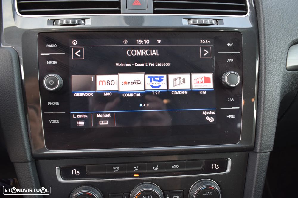 VW Golf Variant 1.6 TDi Confortline - 22