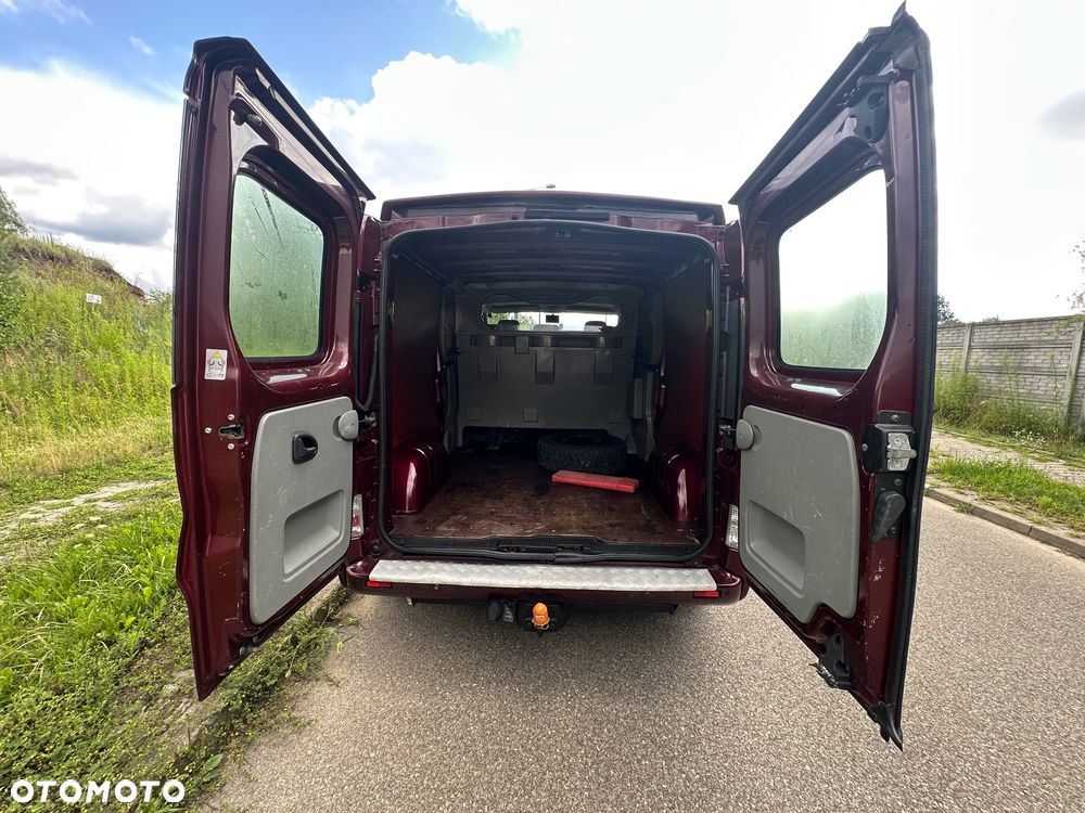 Opel Vivaro - 13