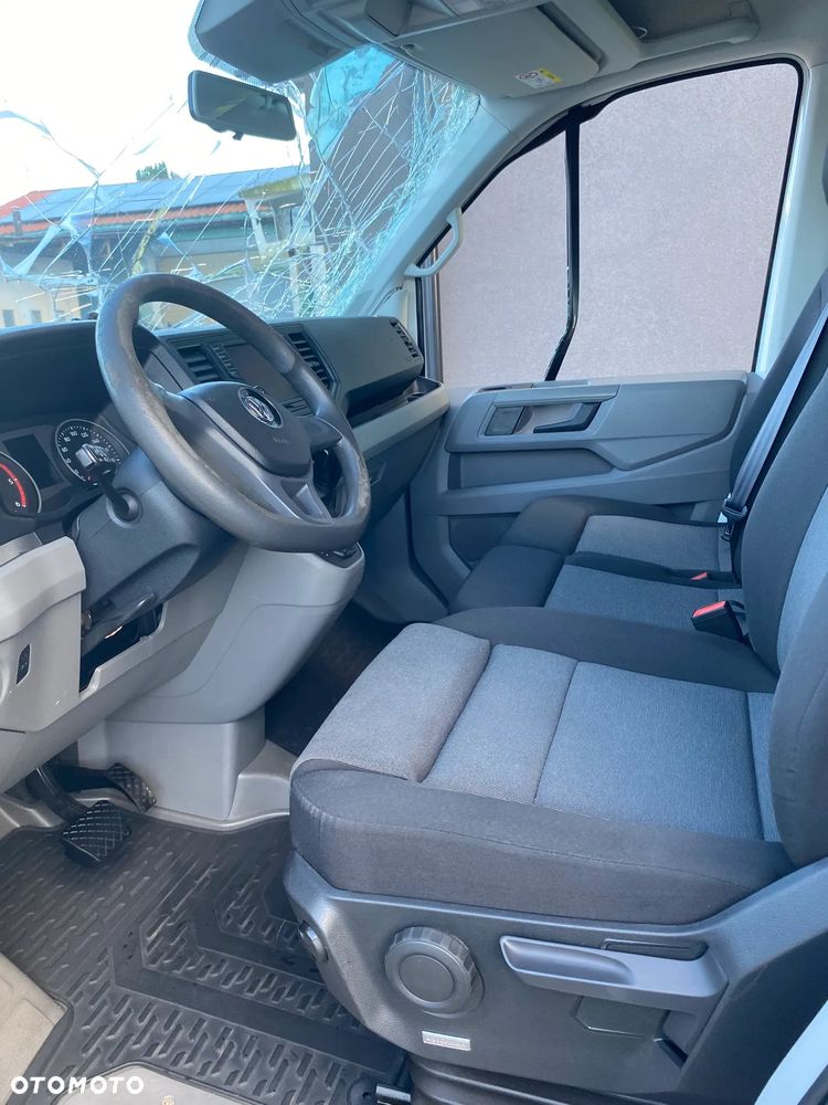 Volkswagen CRAFTER - 8