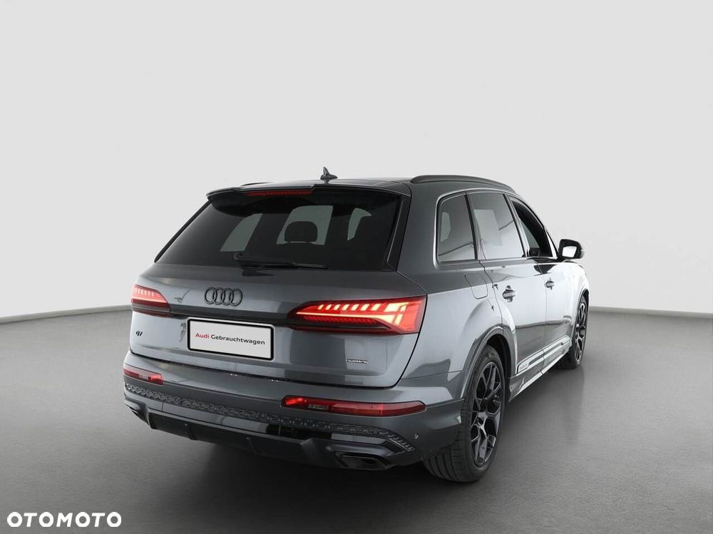 Audi Q7 - 5