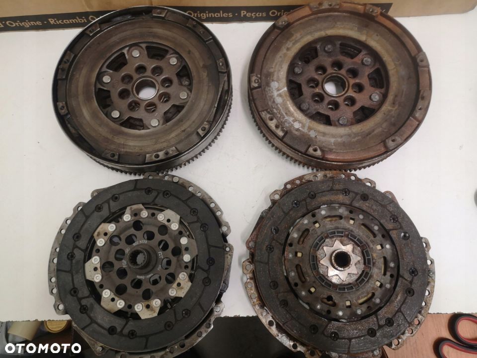 KOŁO DWUMASOWE SPRZĘGŁO OPEL CORSA C D 1.3 CDTI - 3