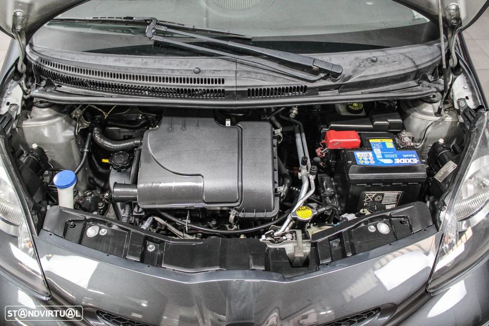 Toyota Aygo 1.0 + AC - 13