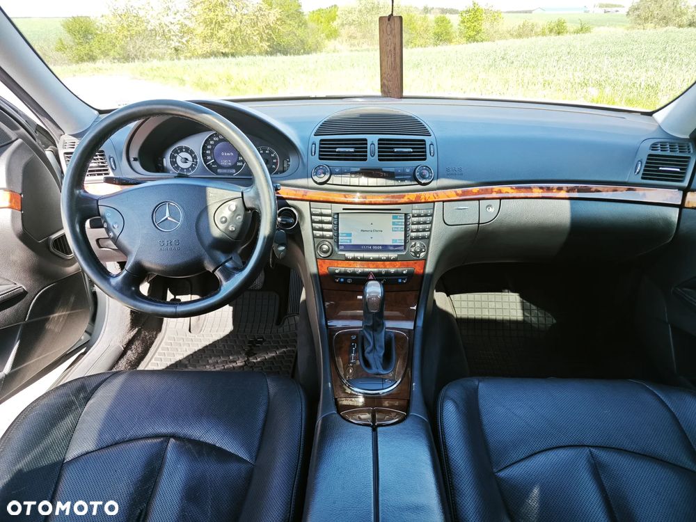 Mercedes-Benz Klasa E 320 T 4-Matic Elegance - 10