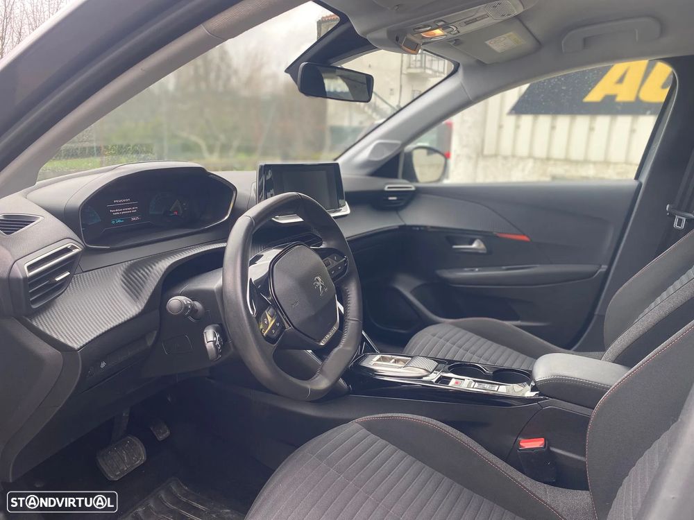 Peugeot e-208 Active Pack - 11