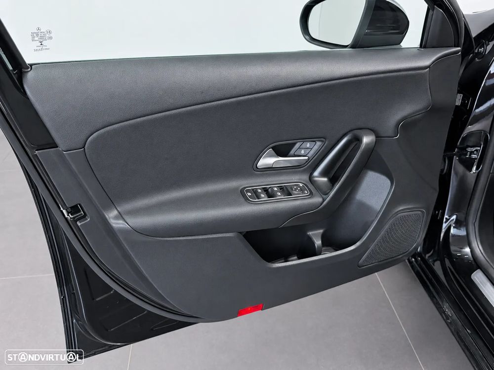 Mercedes-Benz A 180 d Progressive - 19