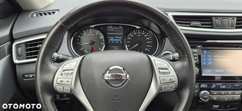 Nissan X-Trail - 18