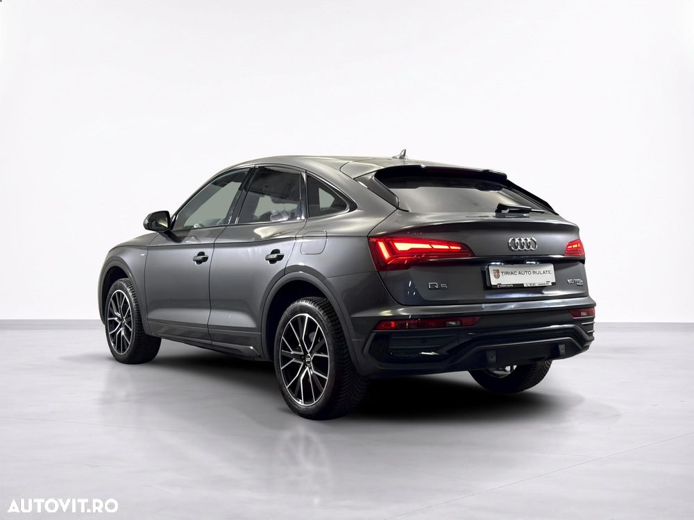 Audi Q5 Sportback - 4