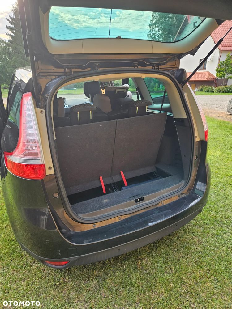 Renault Scenic - 6