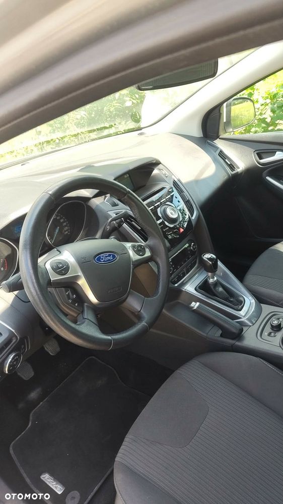 Ford Focus 1.6 EcoBoost Edition - 5