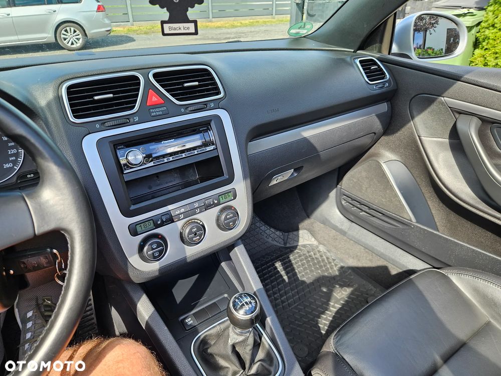 Volkswagen Eos 2.0 FSI Individual Chrom - 14