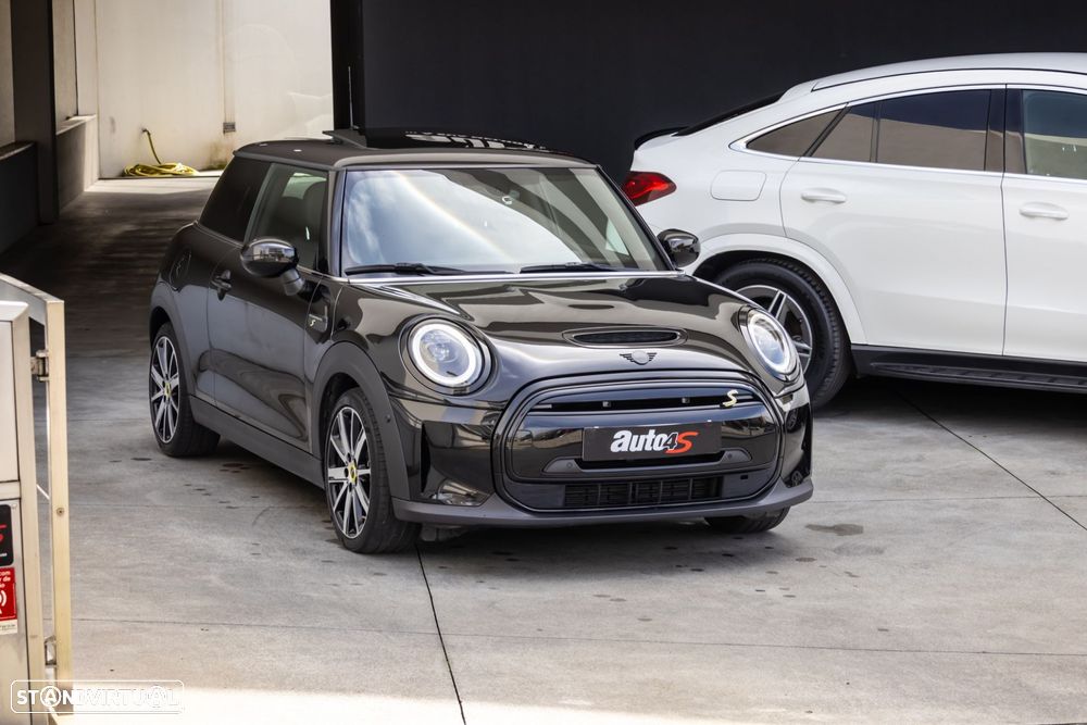 MINI 3 Portas Cooper E Classic S - 2