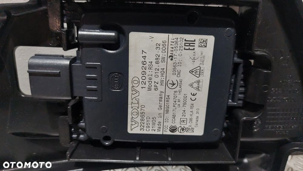 CZUJNIK MODUŁ MARTWEGO POLA RADAR VOLVO S60 III R2020 NR 32286570 CENA ZA SZTUKĘ - 2