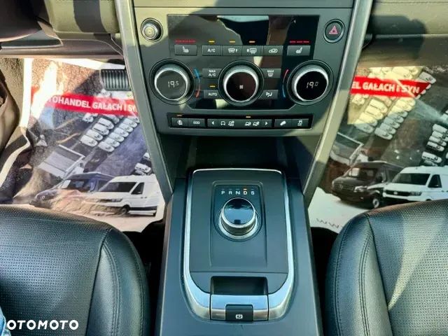 Land Rover Discovery Sport 2.0 TD4 SE - 13
