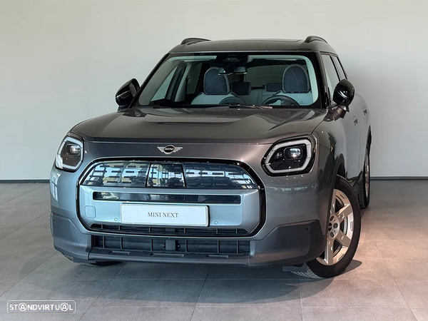 MINI Countryman E Classic M