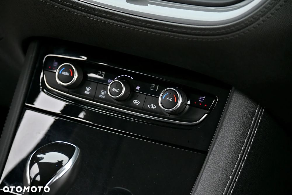 Opel Grandland X 2.0 CDTI Ultimate S&S - 27