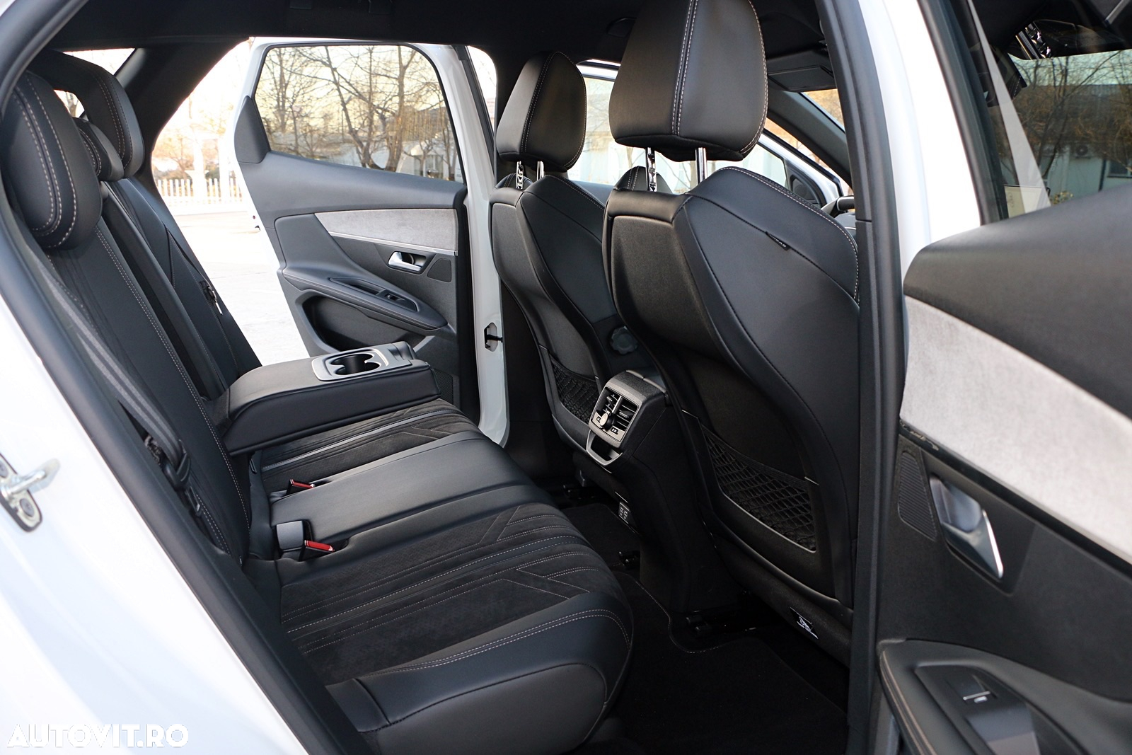 Peugeot 3008 1.5 BlueHDI S&S GT-Line - 16