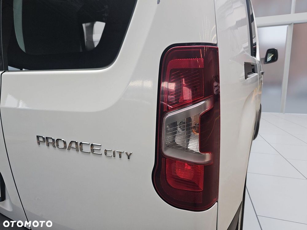 Toyota ProAce 2.3T 1.5D-4D 100KM long FurgonBrygActive - 29
