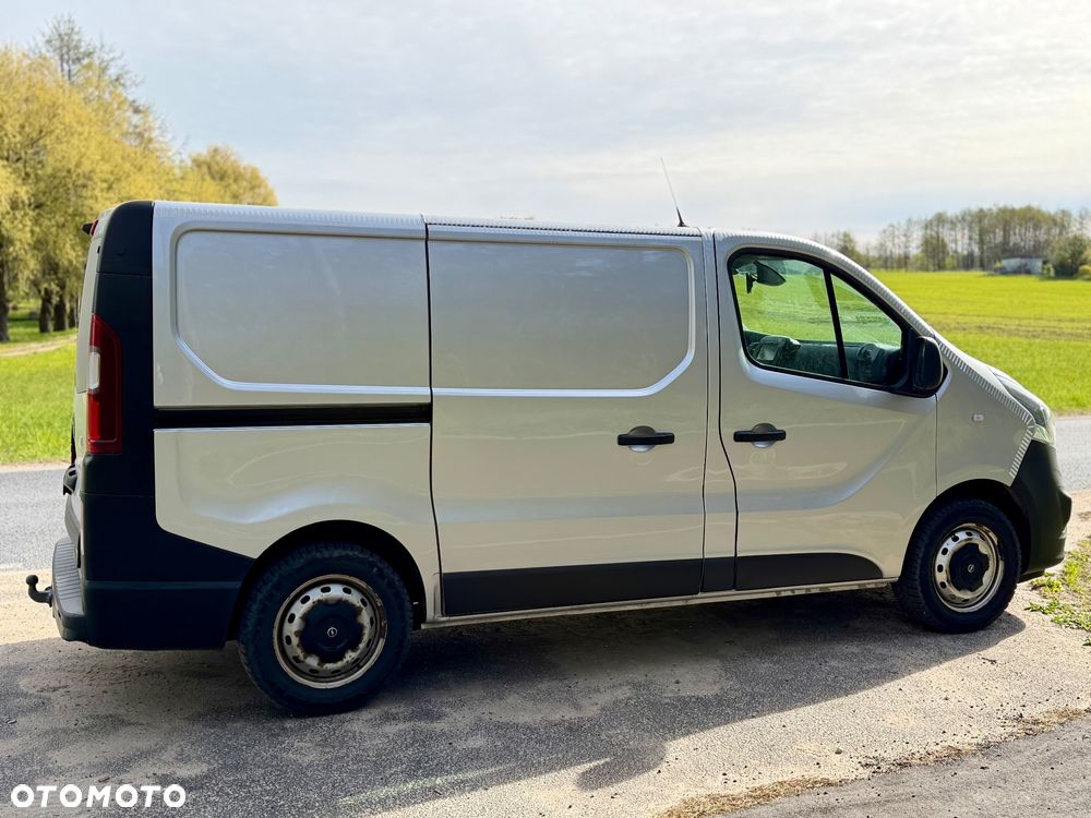 Opel Vivaro - 7