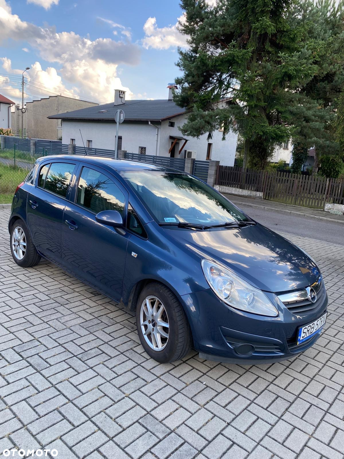 Opel Corsa 1.2 16V Essentia - 9