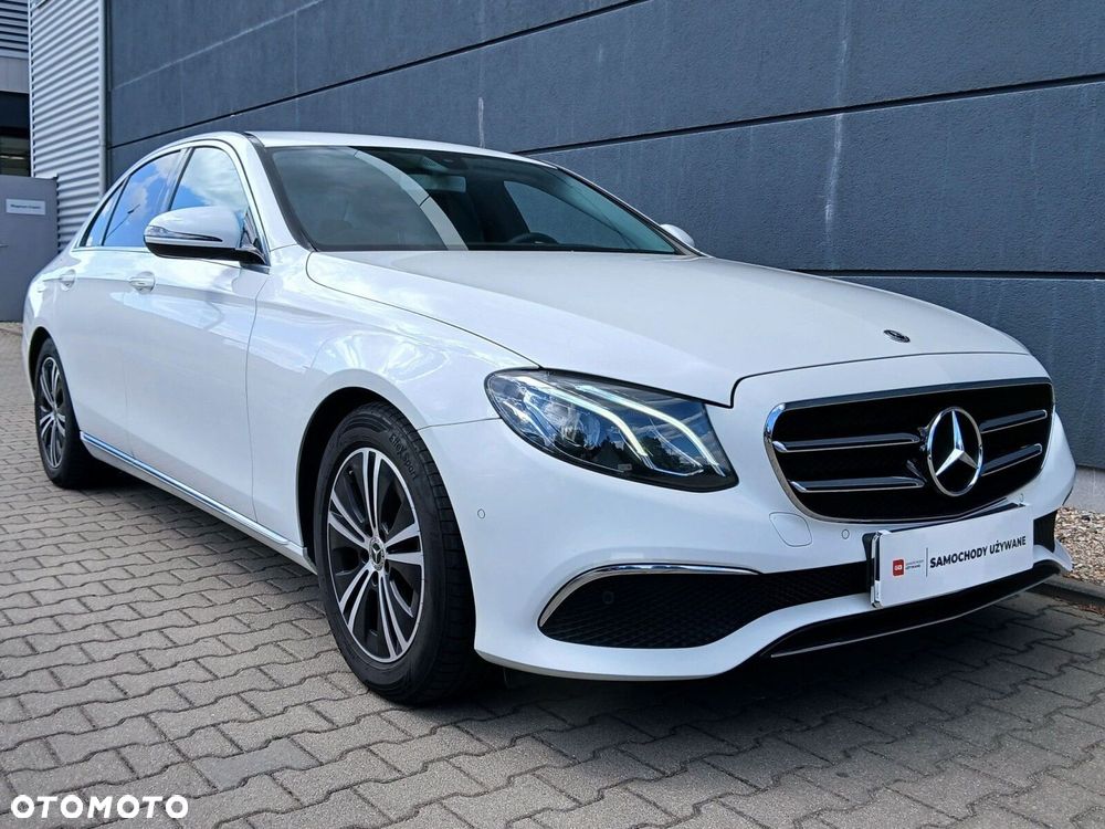 Mercedes-Benz Klasa E 220 d Avantgarde - 8