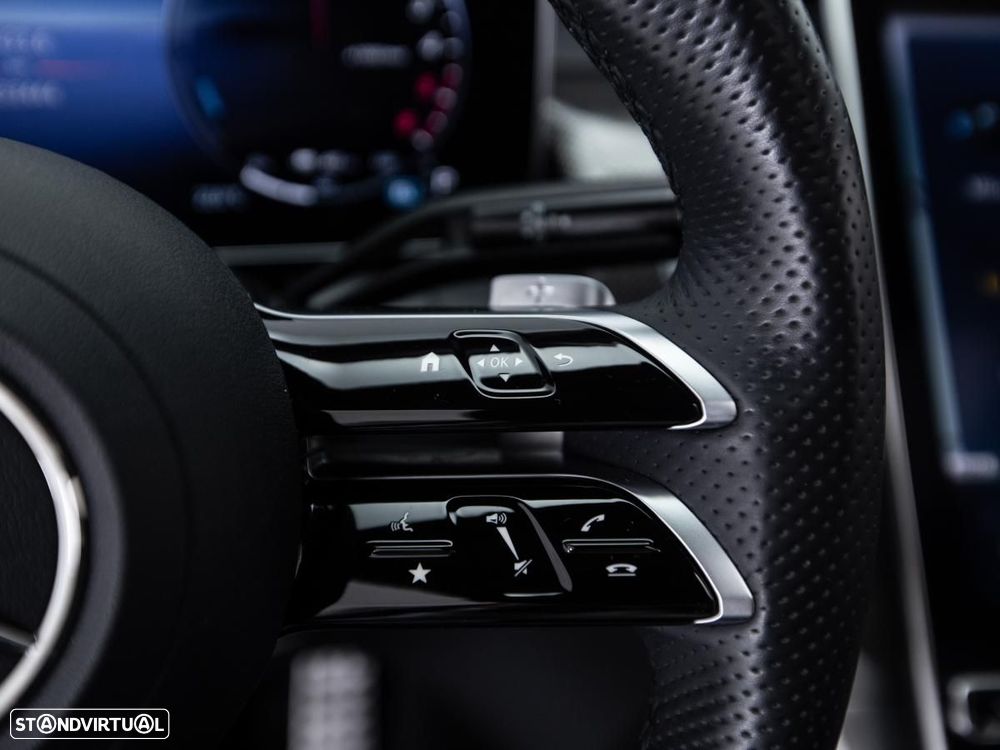 Mercedes-Benz GLC 300 de Coupe 4Matic 9G-TRONIC Edition AMG Line - 24