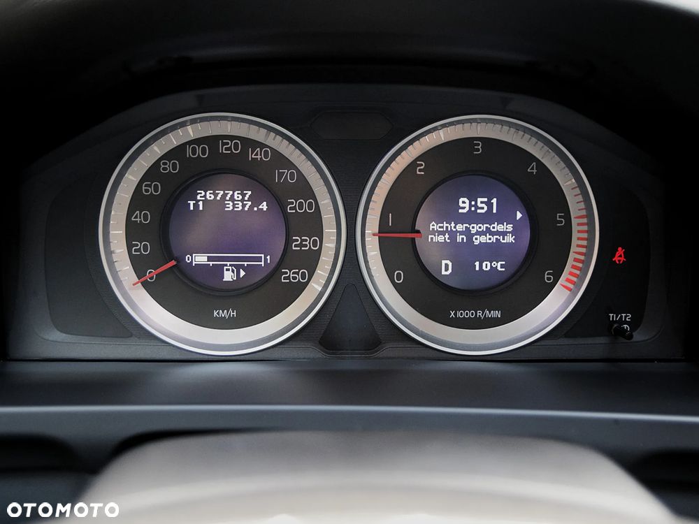 Volvo V60 D4 Geartronic - 13