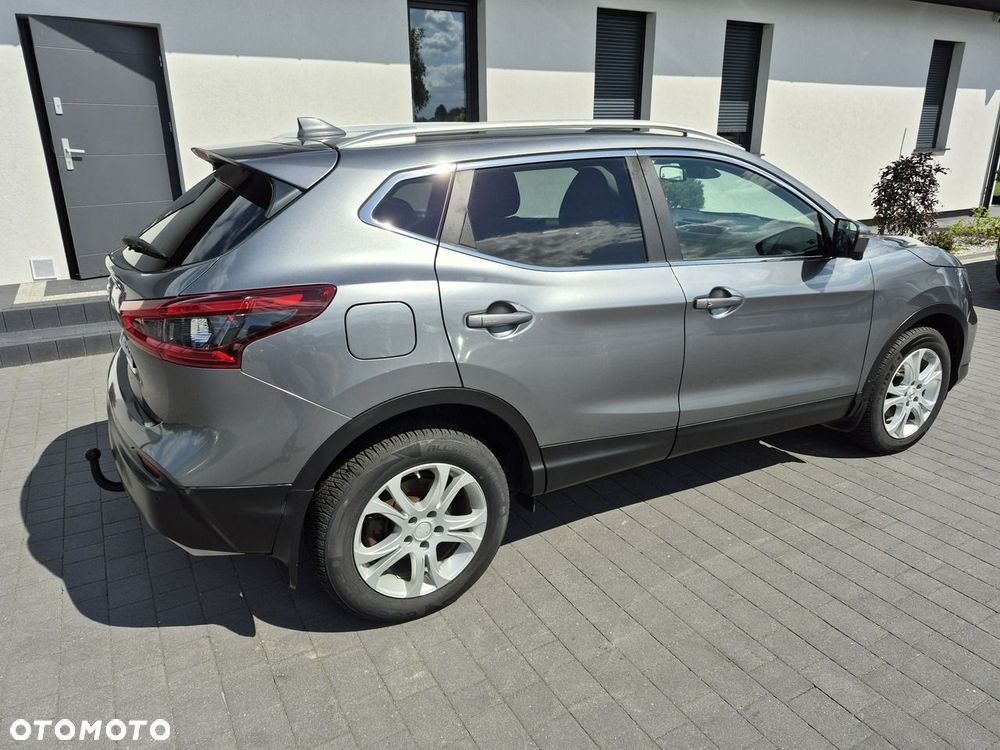 Nissan Qashqai - 11