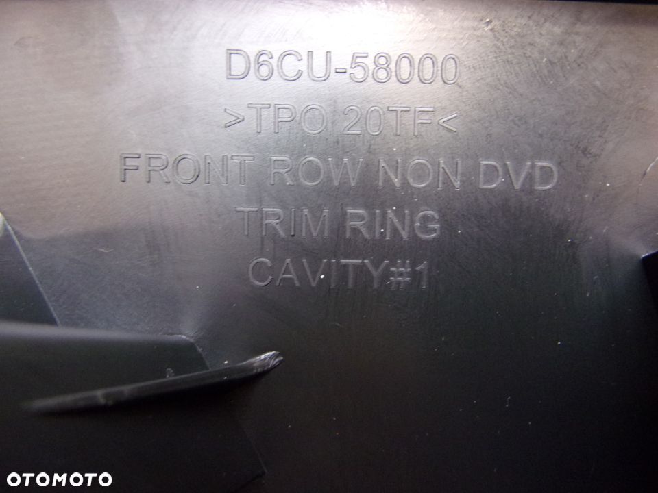 CHRYSLER PACIFICA 16- TYLNA OSŁONA FOTELE PRAWEGO PRZÓD - 4