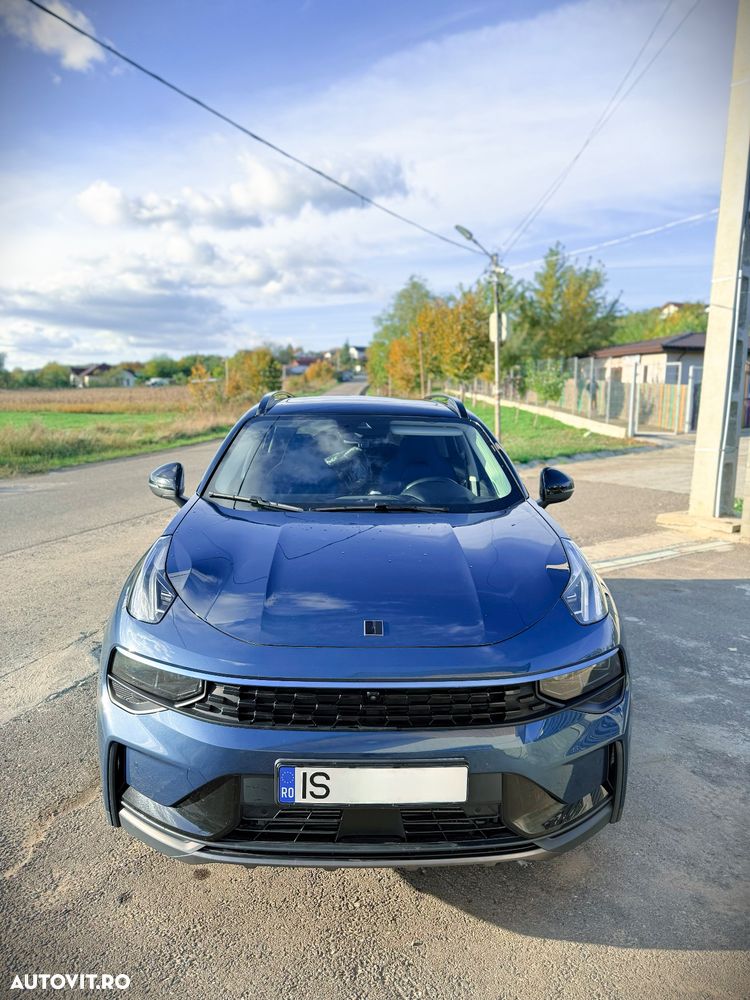 Lynk&Co 01 - 3