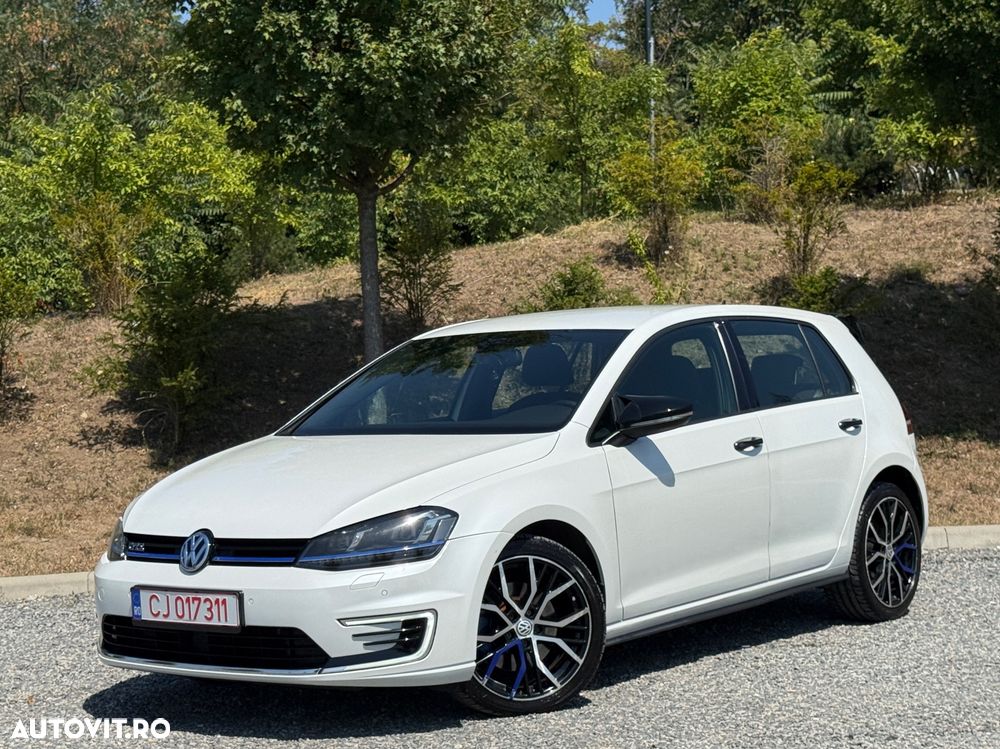 Volkswagen Golf 1.4 GTE Plug-In-Hybrid DSG - 2