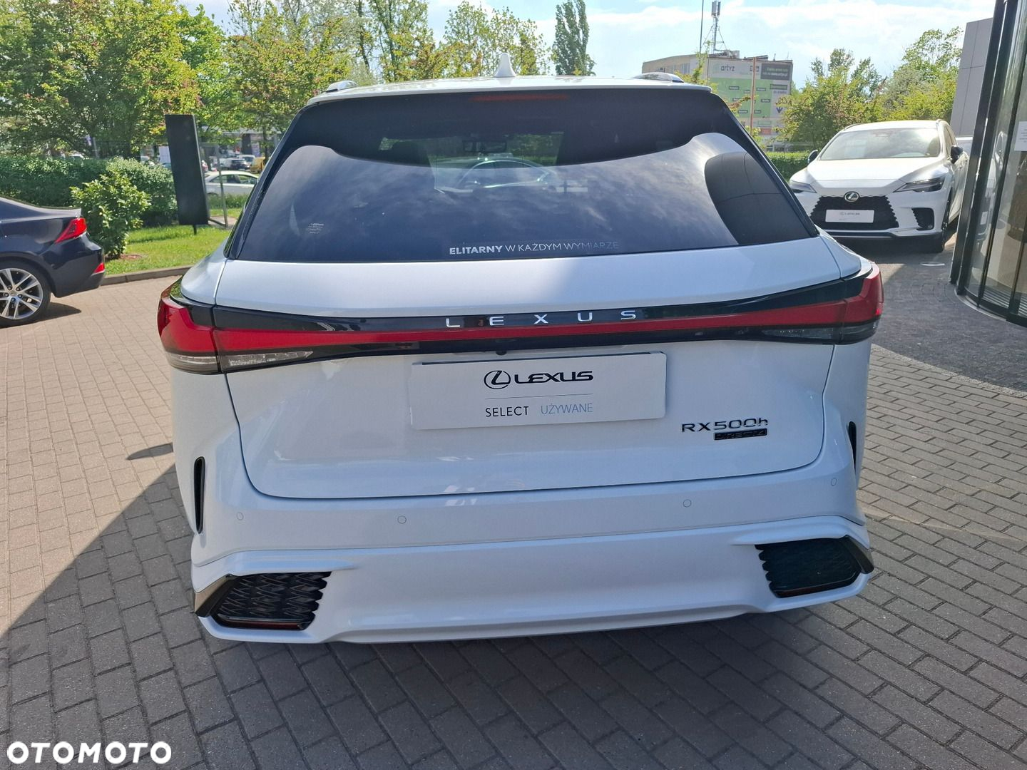 Lexus RX - 4