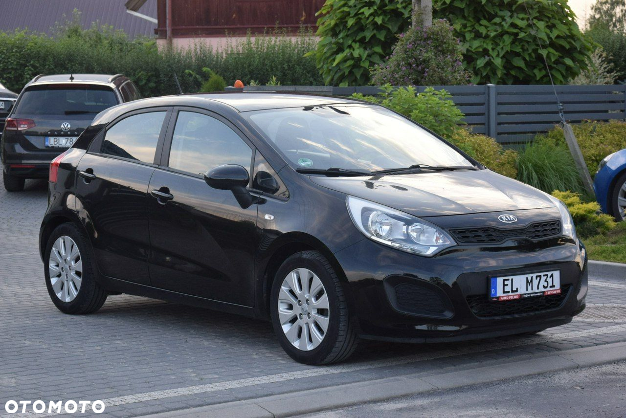Kia Rio - 3