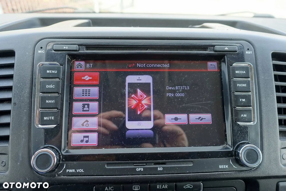 Volkswagen Caravelle - 20