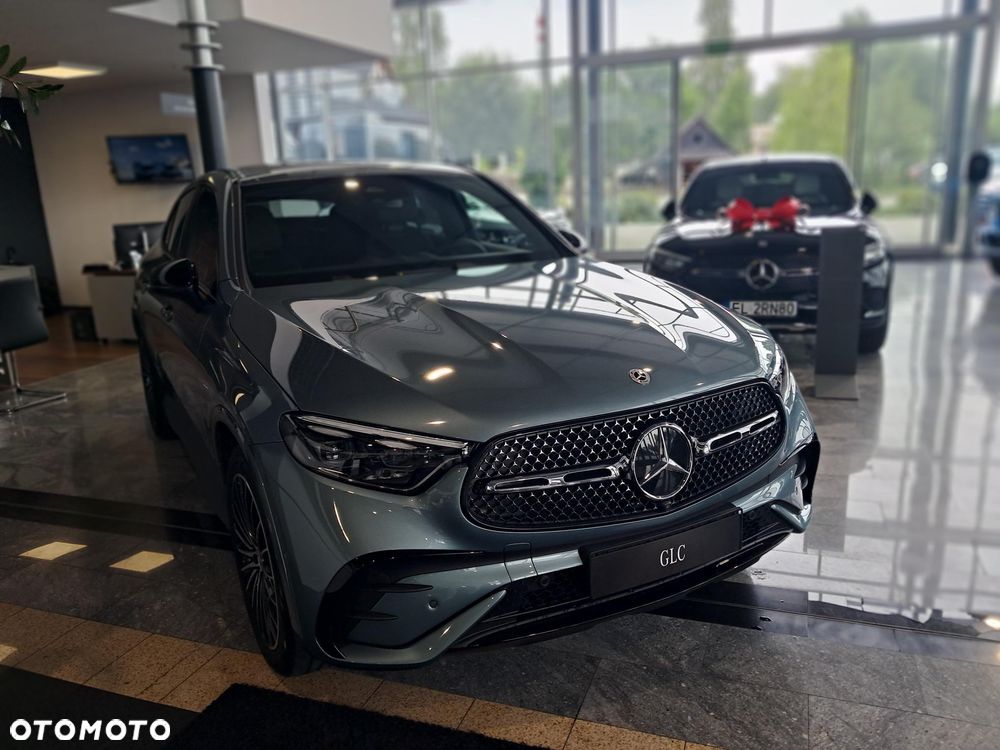 Mercedes-Benz GLC 220 d mHEV 4-Matic AMG Line - 4