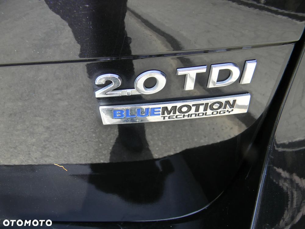 Volkswagen Passat 2.0 TDI 4Motion BlueMotion Technol Comfortline - 4