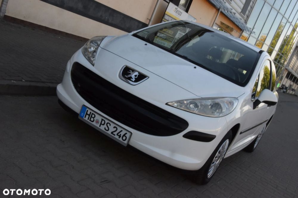Peugeot 207 - 19