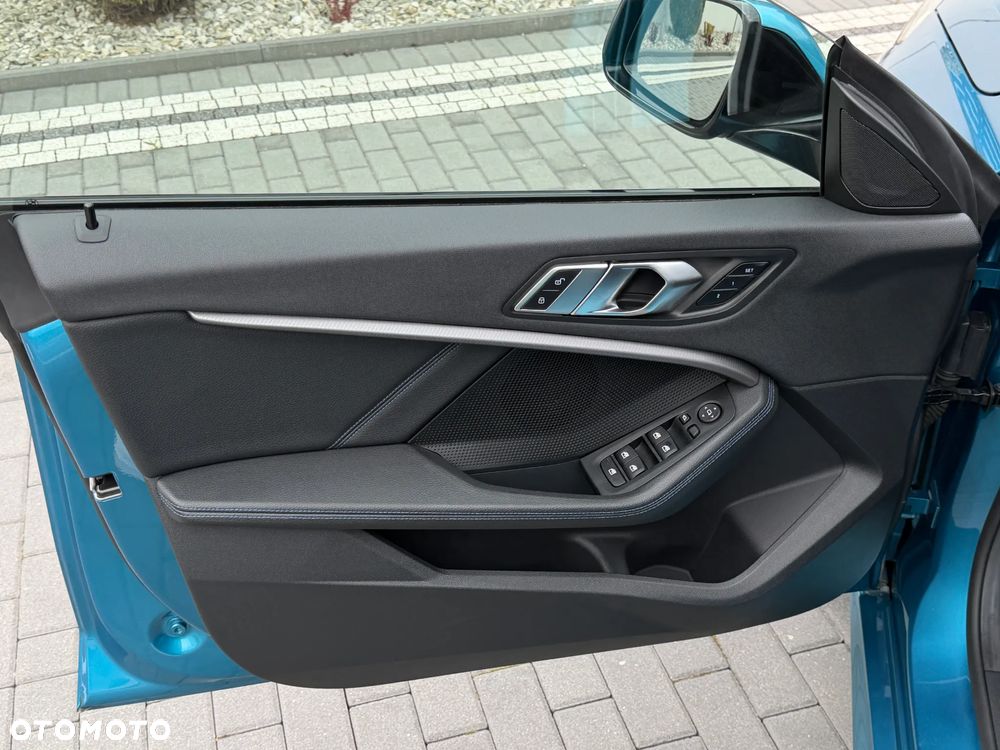 BMW Seria 2 220d xDrive M Sport - 23