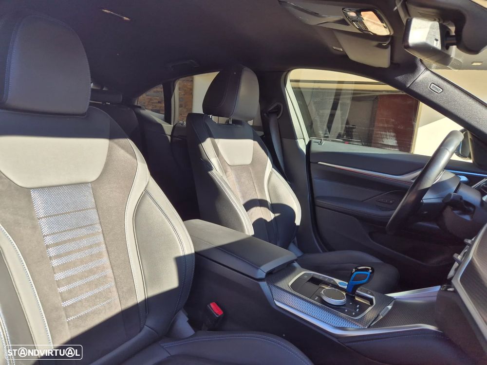 BMW i4 eDrive40 Pack Desportivo M - 14