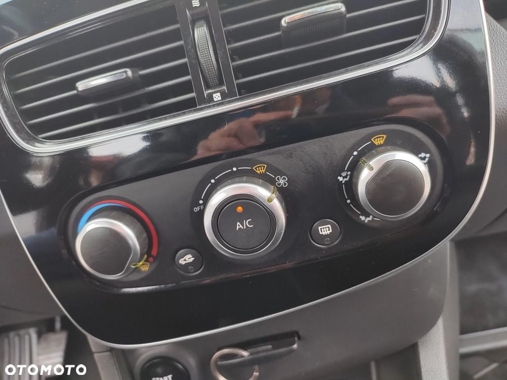 Renault Clio - 26