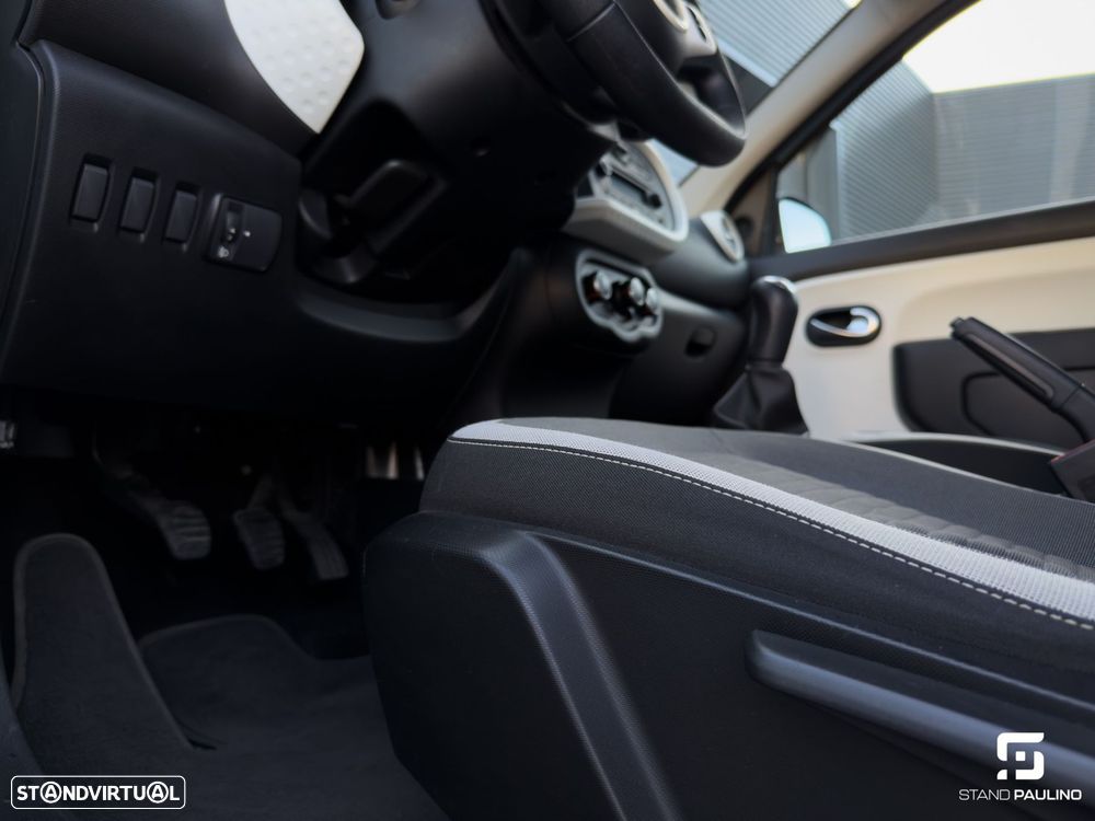 Renault Twingo 1.0 SCe Dynamique - 25