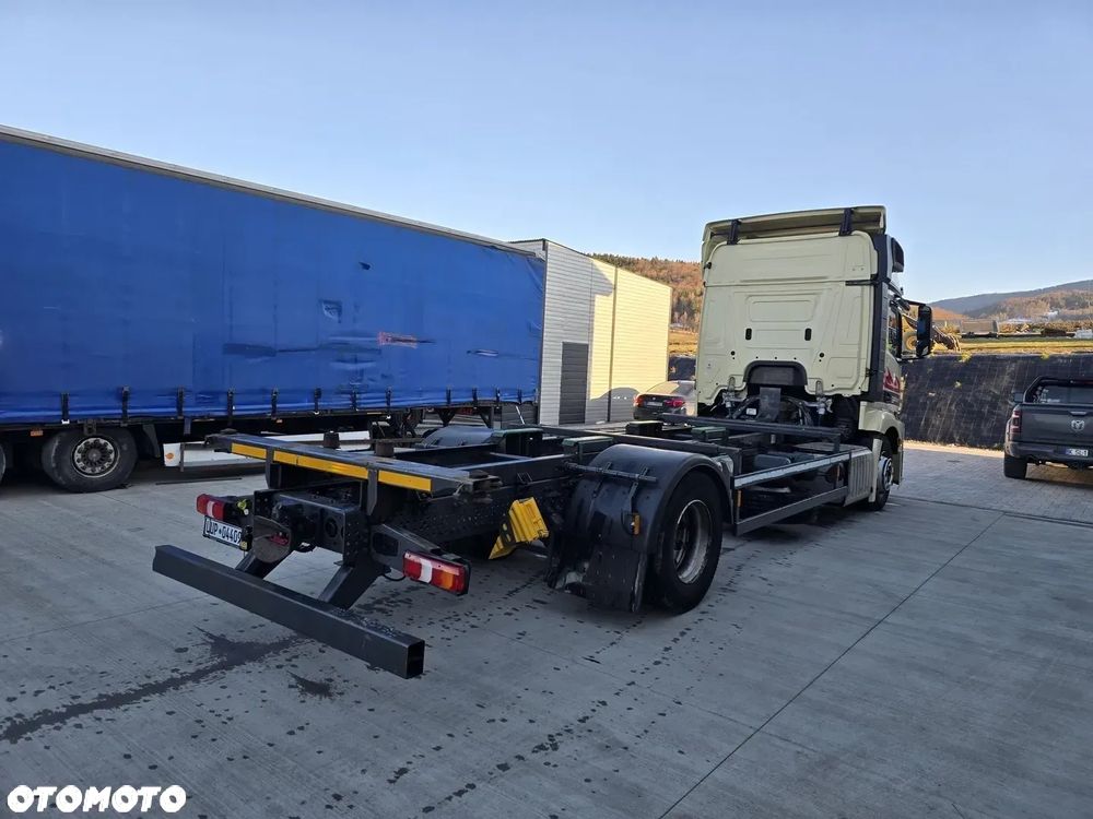 Mercedes-Benz ACTROS - 6