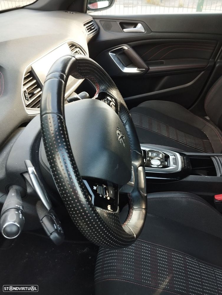 Peugeot 308 1.5 BlueHDi GT Line EAT8 - 3