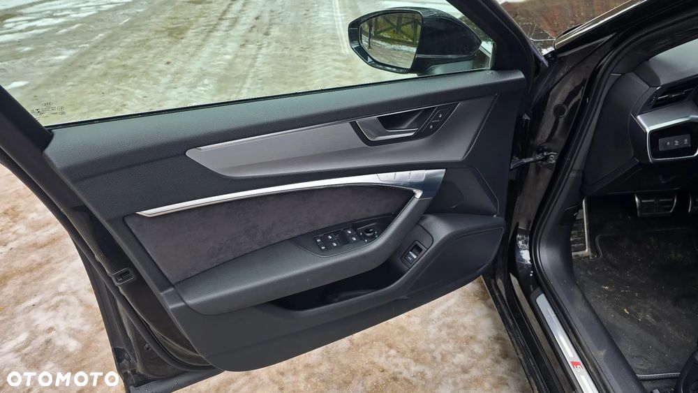 Audi A6 Avant 40 TDI quattro S tronic S line - 10