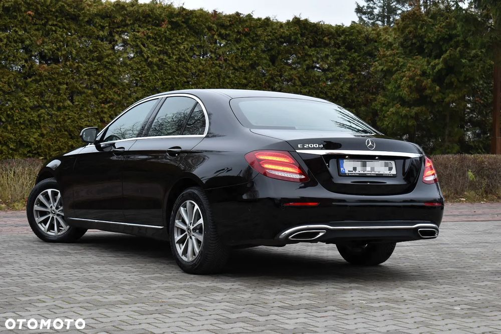 Mercedes-Benz Klasa E - 4